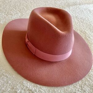 Urban Outfitters Rose Pink Wide Brim Felt Fedora